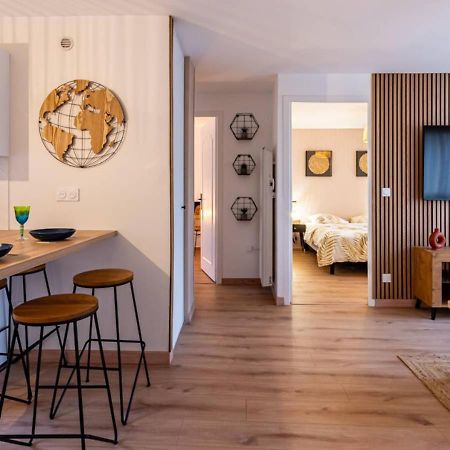 Ferienwohnung Le Carrousel Avec Parking Prive Dijon Exterior foto